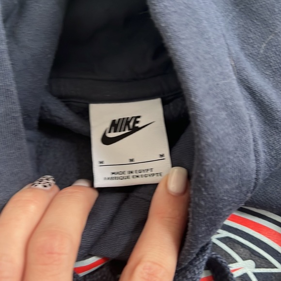 Nike Americas Athletic Company Hoodie - Picture 4 of 4